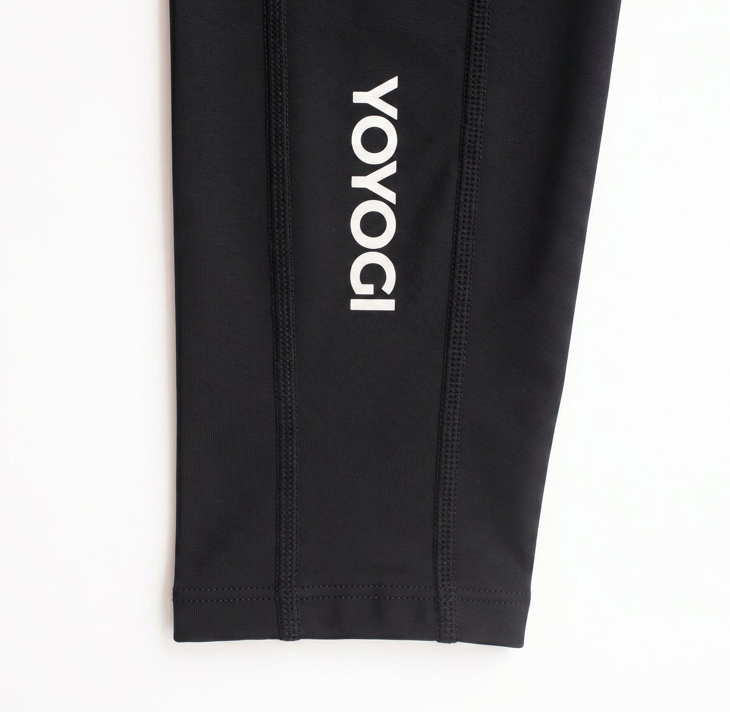 Akari Top + Sora Leggings - Black